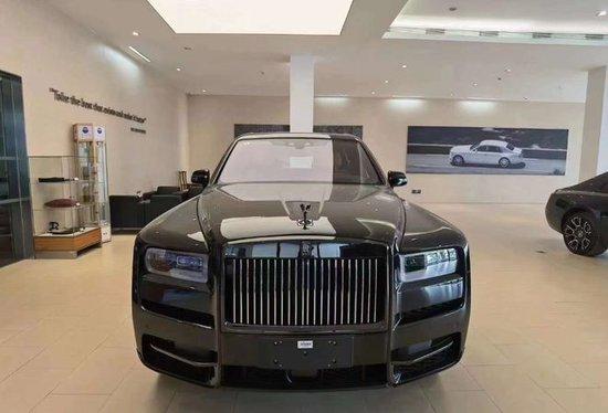 那里可以买到25款劳斯莱斯库里南现车最低仅售600多万可分期(图1)