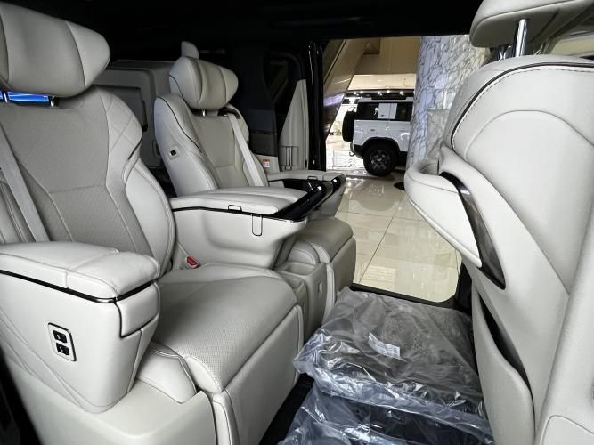 2025款丰田埃尔法依旧是商务车风向标各方面表现均衡动力够强(图6)