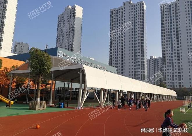 装配式篷房体育场馆为学校空地合理利用提供了有效途径(图1)